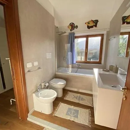 Casa Janca App Con 1 Da Letto 1 Bagno, Possibilità Posto Barca In Darsena Ameglia